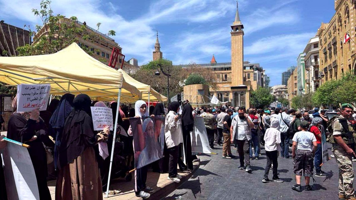 جلسة تشريعية تحت الضغط... احتجاجات بالخارج وفوضى في سجن رومية! (فيديو)
