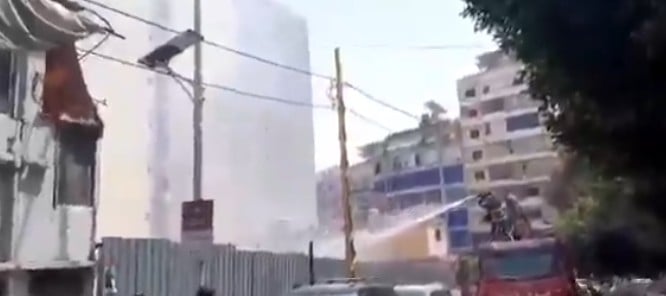 بالفيديو: حريق قرب المحكمة الشرعية السنية في الطريق الجديدة