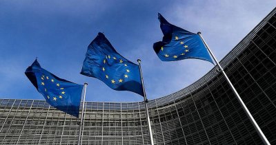 قرارٌ أوروربي برفع العقوبات عن سوريا... ووزير الدفاع يعلّق
