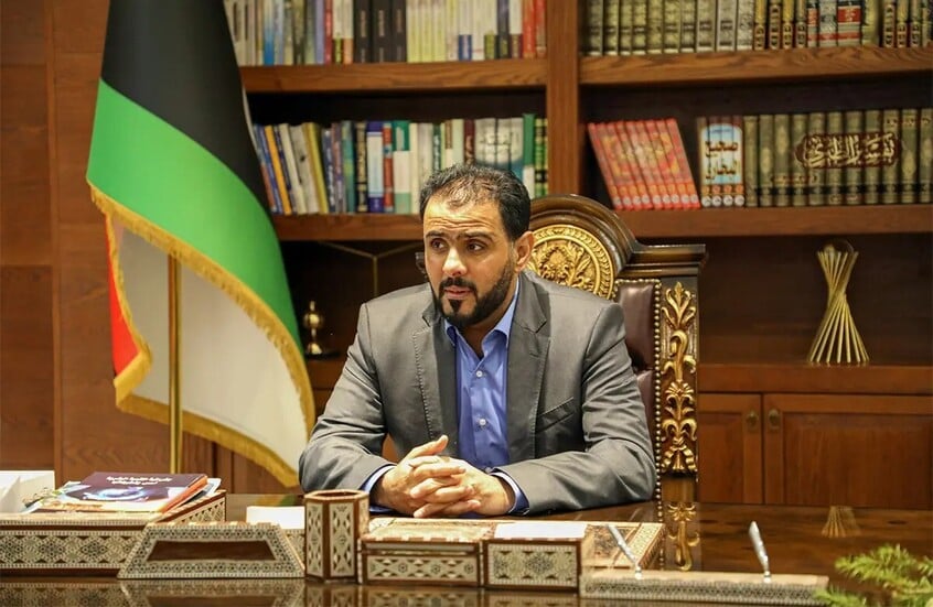 حمّاد يدعو لحوار وطني لاحتواء الأزمة في طرابلس