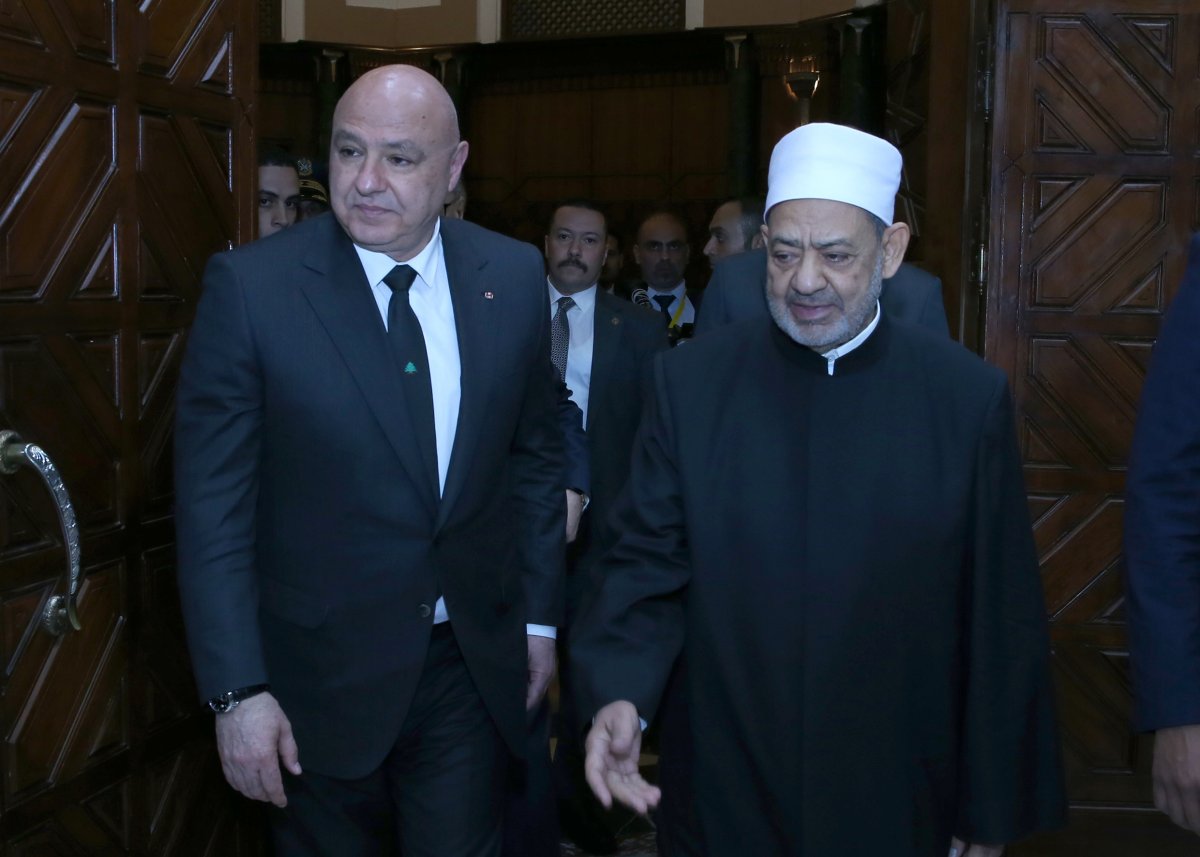 مؤتمر حوار الأديان وصندوق التعافي على جدول أعمال عون