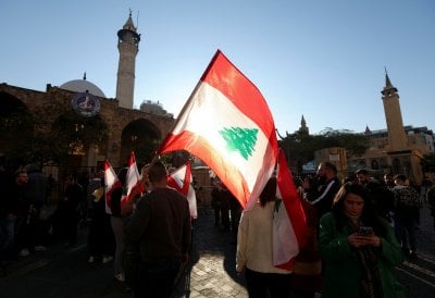 هل تُفوِّض واشنطن 