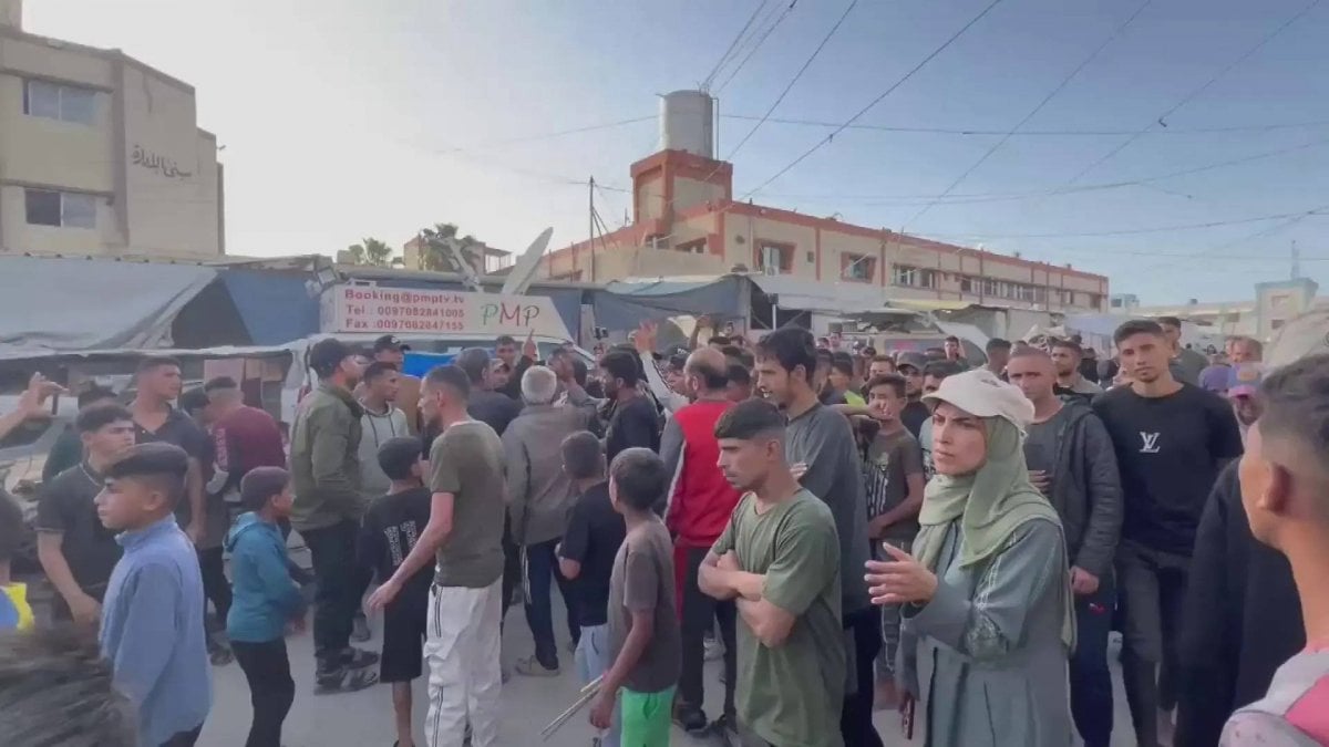 "بدنا نعيش"... مظاهراتٌ غاضبة في غزة تطالب بوقف الحرب ورحيل حماس