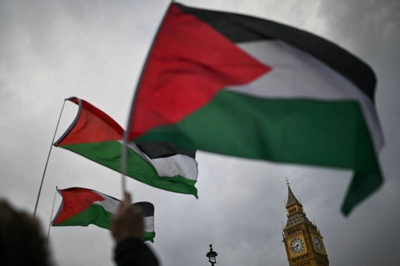 فرنسا وبريطانيا وكندا نحو اعتراف مشترك بدولة فلسطين
