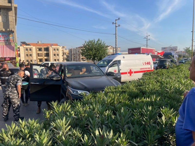 على أوتوستراد زحلة… العثور على جثة شاب مصاب بطلق ناري في الرأس
