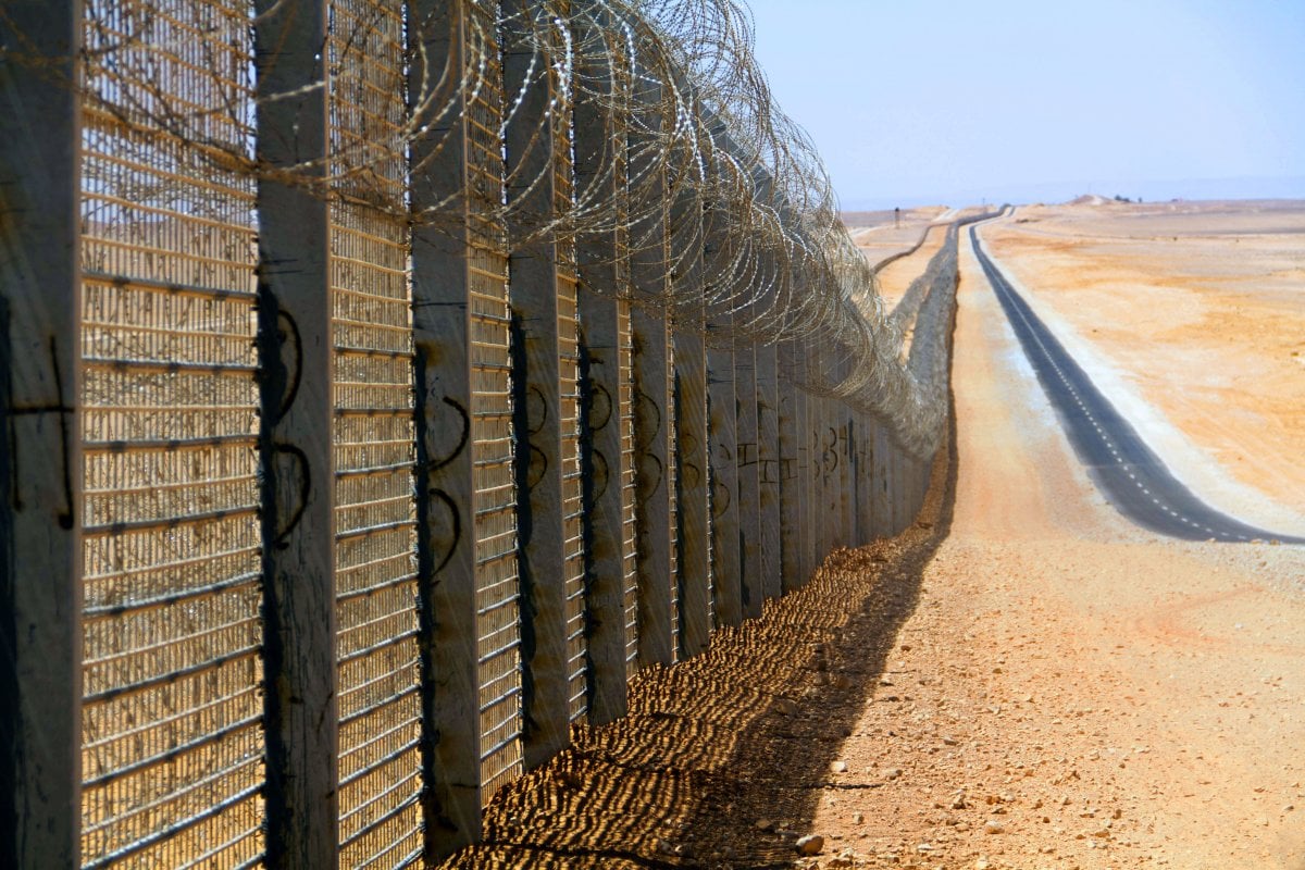 خطة إسرائيلية لتعزيز الاستيطان والوجود الأمني على الحدود الشرقية

