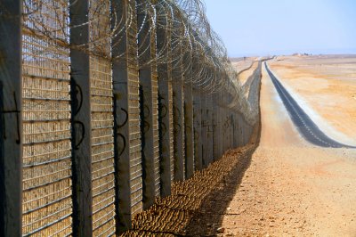 خطة إسرائيلية لتعزيز الاستيطان والوجود الأمني على الحدود الشرقية

