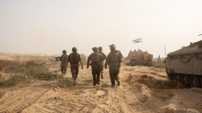 بالفيديو والصور: إستمرار التحركات العسكرية الإسرائيلية في غزة