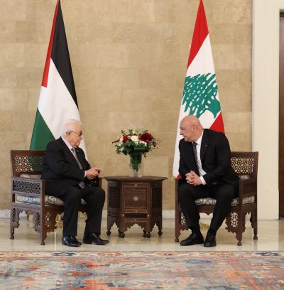 عون وعباس يؤكدان: لا تنازل عن العودة ولا سلاح خارج الشرعية