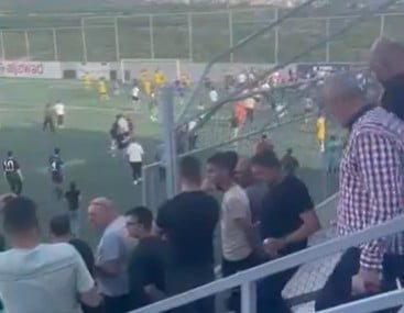 "عمل جبان"... لاعب البرج ضحية اعتداء دموي في ملعب العباسية! (فيديو)