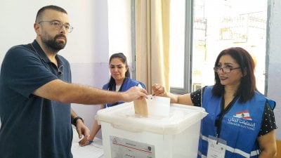 الحريري رداً على كلام والدته: تصريح يعطي أملاً لناسنا