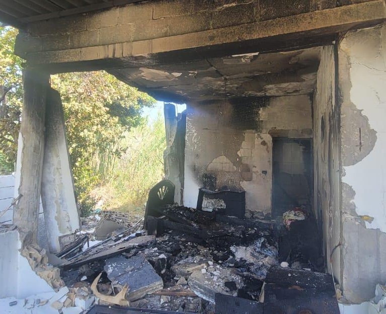 فرّ إلى جهة مجهولة بعد أن أشعل النار بمنزله... حادثة مروعة في البابلية