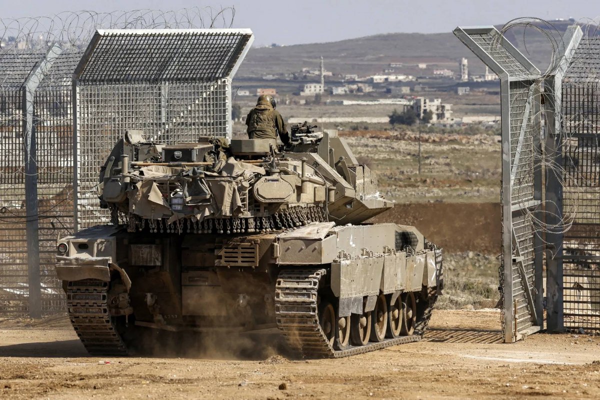 تحقيق دولي يفضح إسرائيل: الفلسطينيون دروع بشرية بأوامر عسكرية