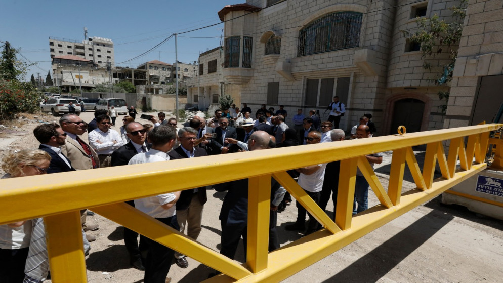 غضبٌ كندي وأوروبي بعد استهداف دبلوماسيين في الضفة