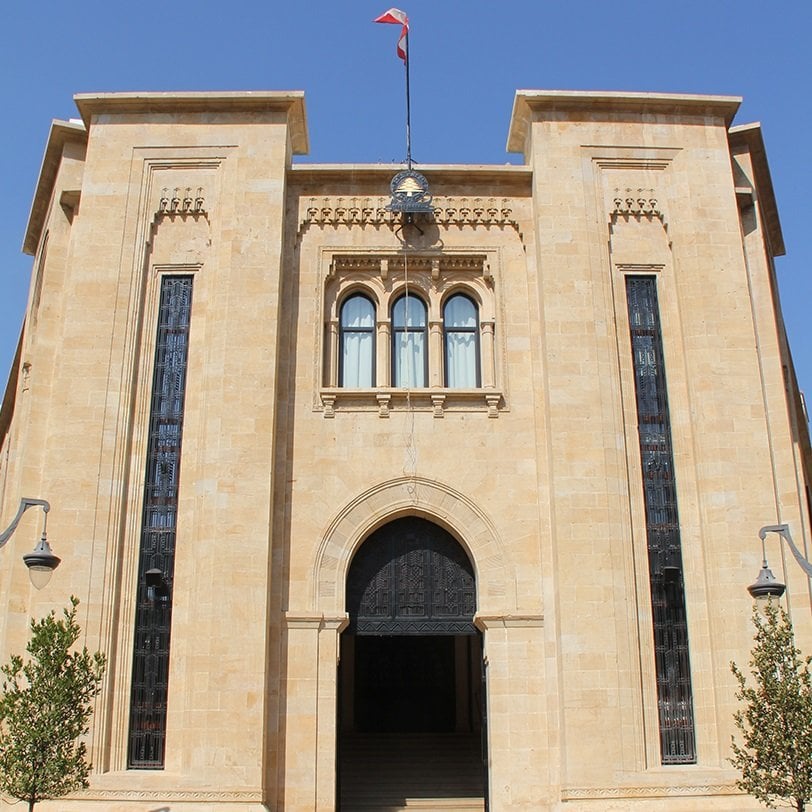نائب يتعرّض لوعكة صحية مفاجئة!