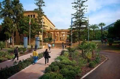 برعاية الرئيس عون.. جامعة الروح القدس تطلق أكاديمية الدبلوماسية