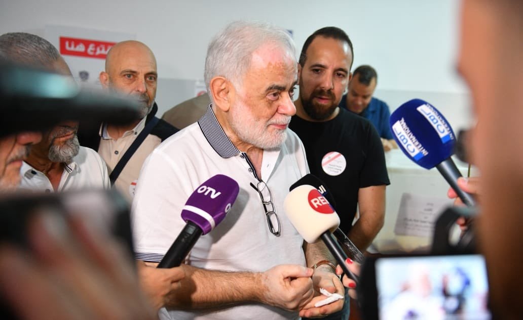 "شعروا بالخسارة"... أبو زيد يكشف أسباب فشل التفاوض مع القوات في جزين
