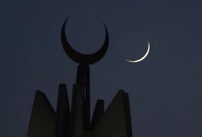 مكتب فضل الله يُعلن أوّل أيّام عيد الأضحى