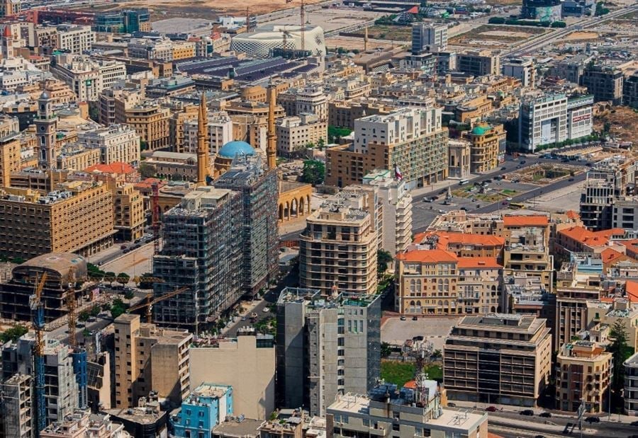 قانون الإيجارات غير السكنية يعزز واردات الخزينة ويحرك سوق العقارات.. متى يصبح نافذا؟
