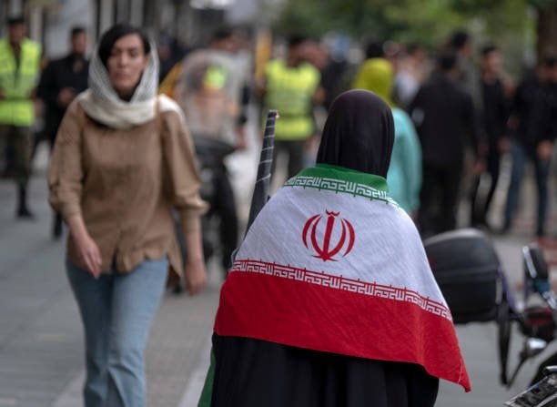 هجومٌ بـ"سلاح أبيض" يودي بحياة قاضٍ جنائي في إيران