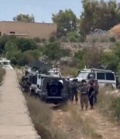 جنود اليونيفيل يشهرون أسلحتهم في وجه أهالي ياطر... والجيش يُطوّق الحادثة (فيديو)