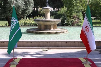 ايران: السعودية تشكل ركناً أساسياً في سياسة الجوار