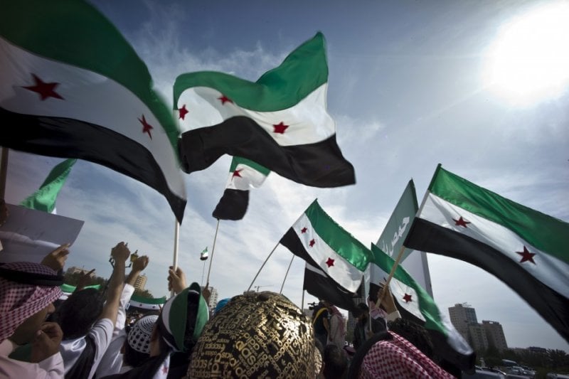 الغموض يلف العلاقة بين سوريا وإسرائيل: نفي رسمي وتسريبات مستمرة