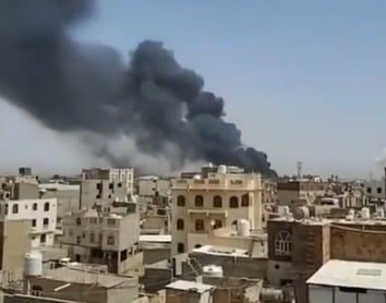 إسرائيل تقصف مطار صنعاء مجددًا: كاتس يتوعد الحوثيين بـ