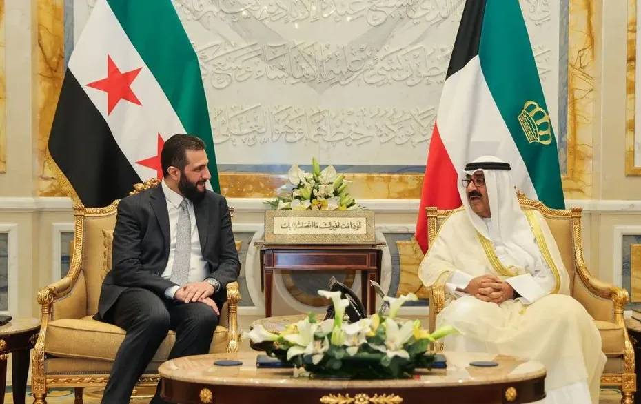 مباحثات بين أمير الكويت والشرع لتطوير العلاقات الثنائية