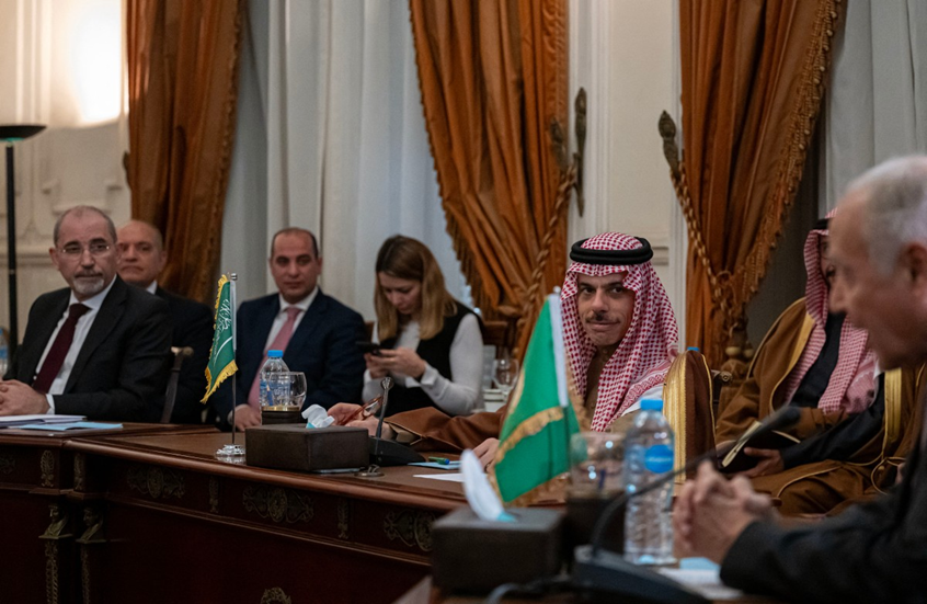 رسميًا... الإعلان عن تأجيل زيارة الوفد العربي إلى فلسطين