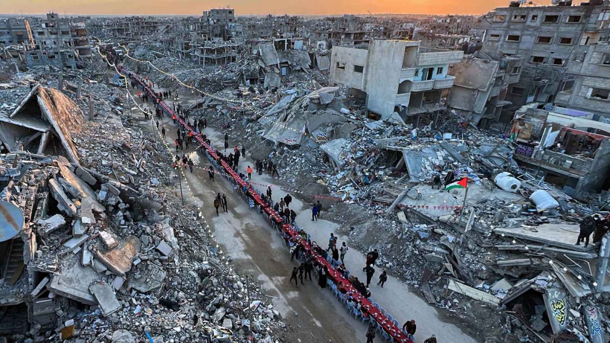 مجزرة إسرائيلية جديدة... قتل 30 فلسطينيًا أثناء توجههم لاستلام المساعدات