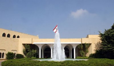 سفراء خمس دول يقدّمون أوراقهم للرئيس عون