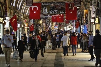 الاقتصاد التركي ينمو 2 في المئة في الربع الاول 