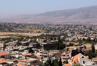إصابات بين عناصر الجيش وعمال سوريين خلال مداهمة في بعلبك
