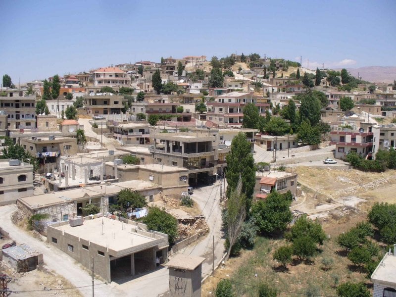 تبادل لإطلاق النار بين الجيش ومطلوبين في بريتال