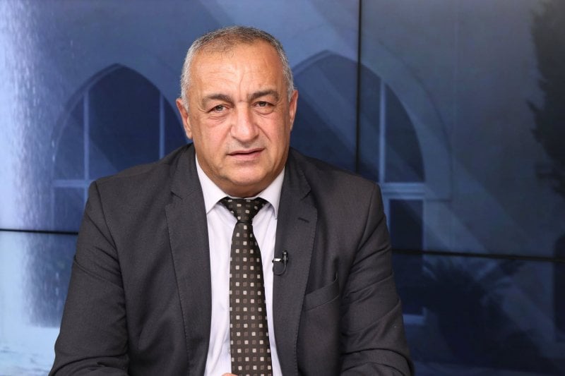 مفاوض الحدود السابق... العميد ياسين يتعرّض لإصابة بالغة!