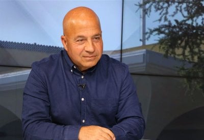جوني منير يدلي بمعلومات متفجرة لأول مرة عن تقسيم المنطقة ومستوطنة الليطاني: هذا مصير الشرع والأخطبوط!
