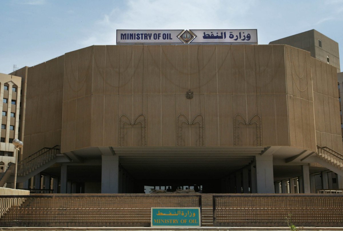 
بغداد تحمّل اقليم كردستان المسؤولية
عن استمرار تهريب النفط 
