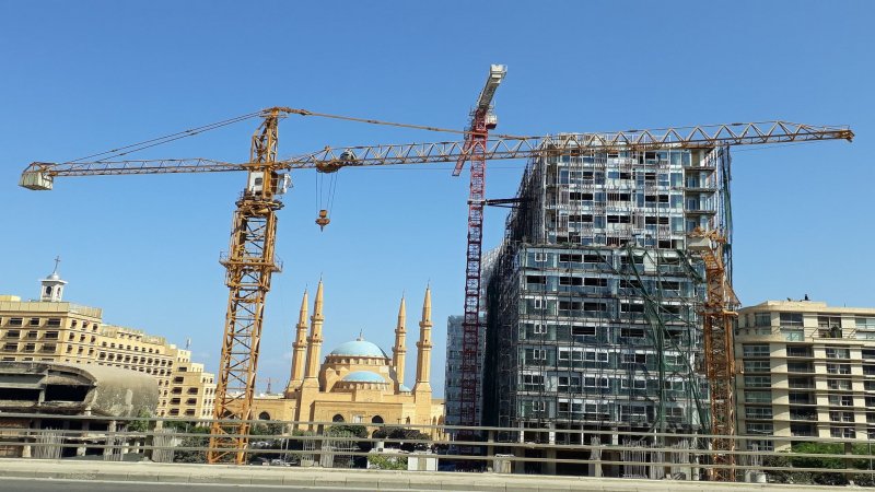"تنبؤ بواقع مثمر"... دعوة عاجلة للقضاء على معوقات الإستثمار!