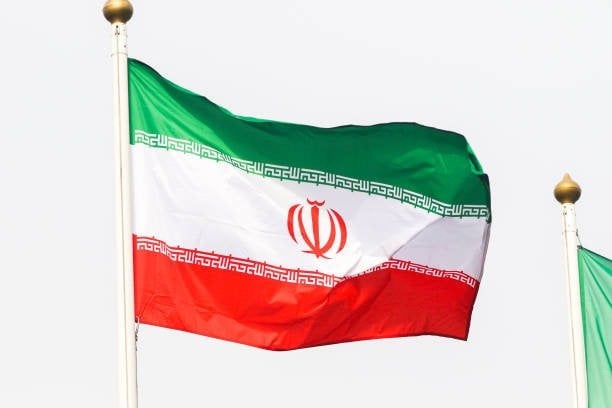 بعد منع السفر... طهران: واشنطن تُظهر عداءً عميقاً للشعب الإيراني