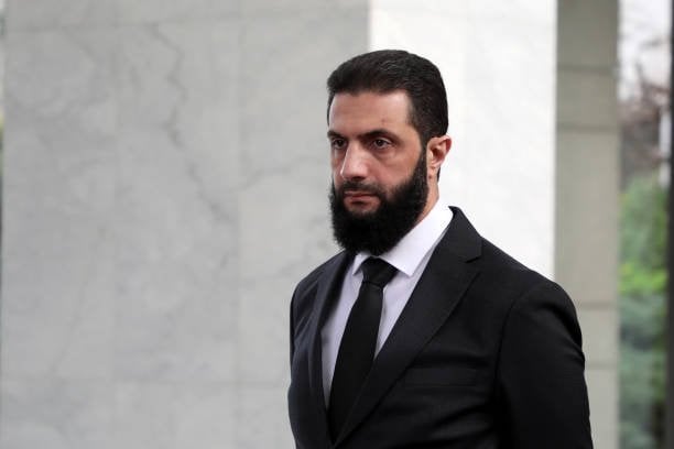 الشرع يواجه ضغوطاً دولية بشأن دمج المقاتلين الأجانب