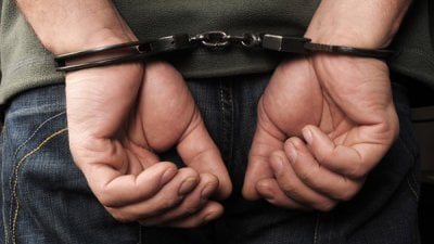بجرم السرقة... أمن الدولة يوقف مطلوبًا!