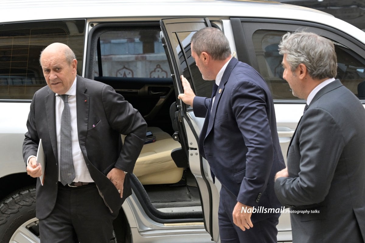 أحمد الشرع رافق لودريان إلى لبنان
