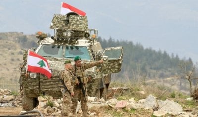 جنوباً... الجيش يعيد فتح طريق 