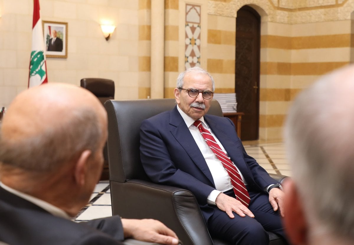 لقاء بين سلام لودريان... إليكم ما تم بحثه!