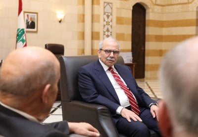 لقاء بين سلام لودريان... إليكم ما تم بحثه!