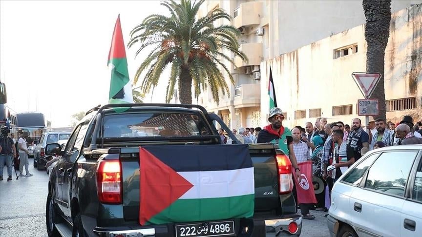 قافلة "الصمود" بين التهديد الأمني والإغاثة الإنسانية... وإسرائيل تتوعد