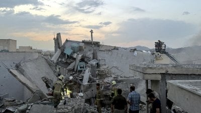  في تصعيد جديد... إسرائيل تهدد بحرق طهران
