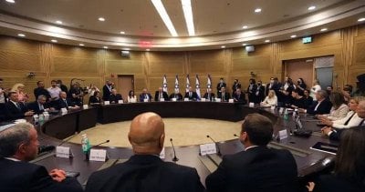 تحت الأرض... إسرائيل تُخفي عائلات وزرائها خوفًا من إيران!