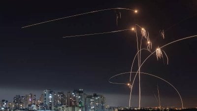 بين إسقاط النظام الإيراني واشتعال الحرب.. توقعات ومعلومات 